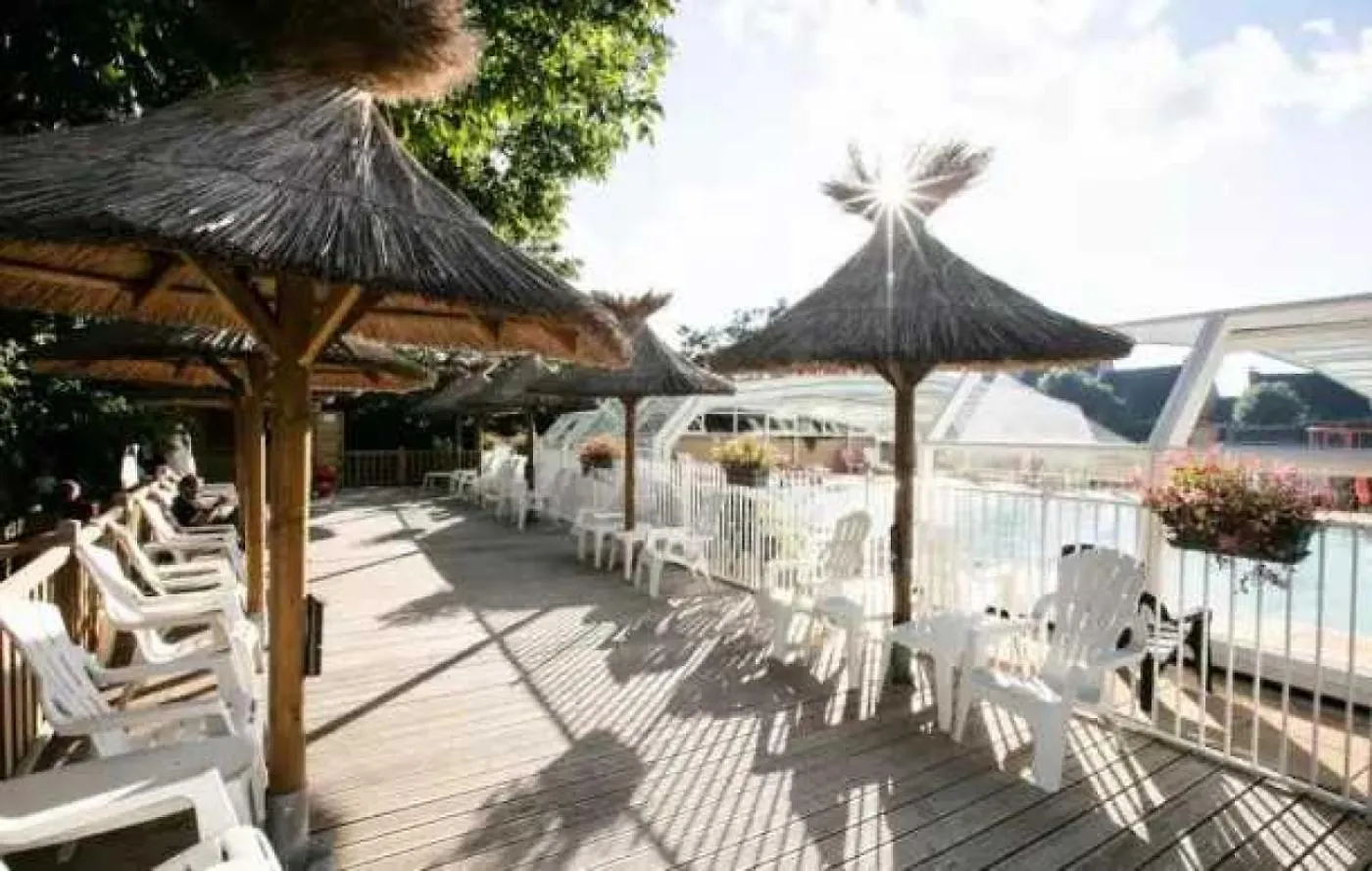 Camping 4 Etoiles - Piscine - Eed0Fi Thégra