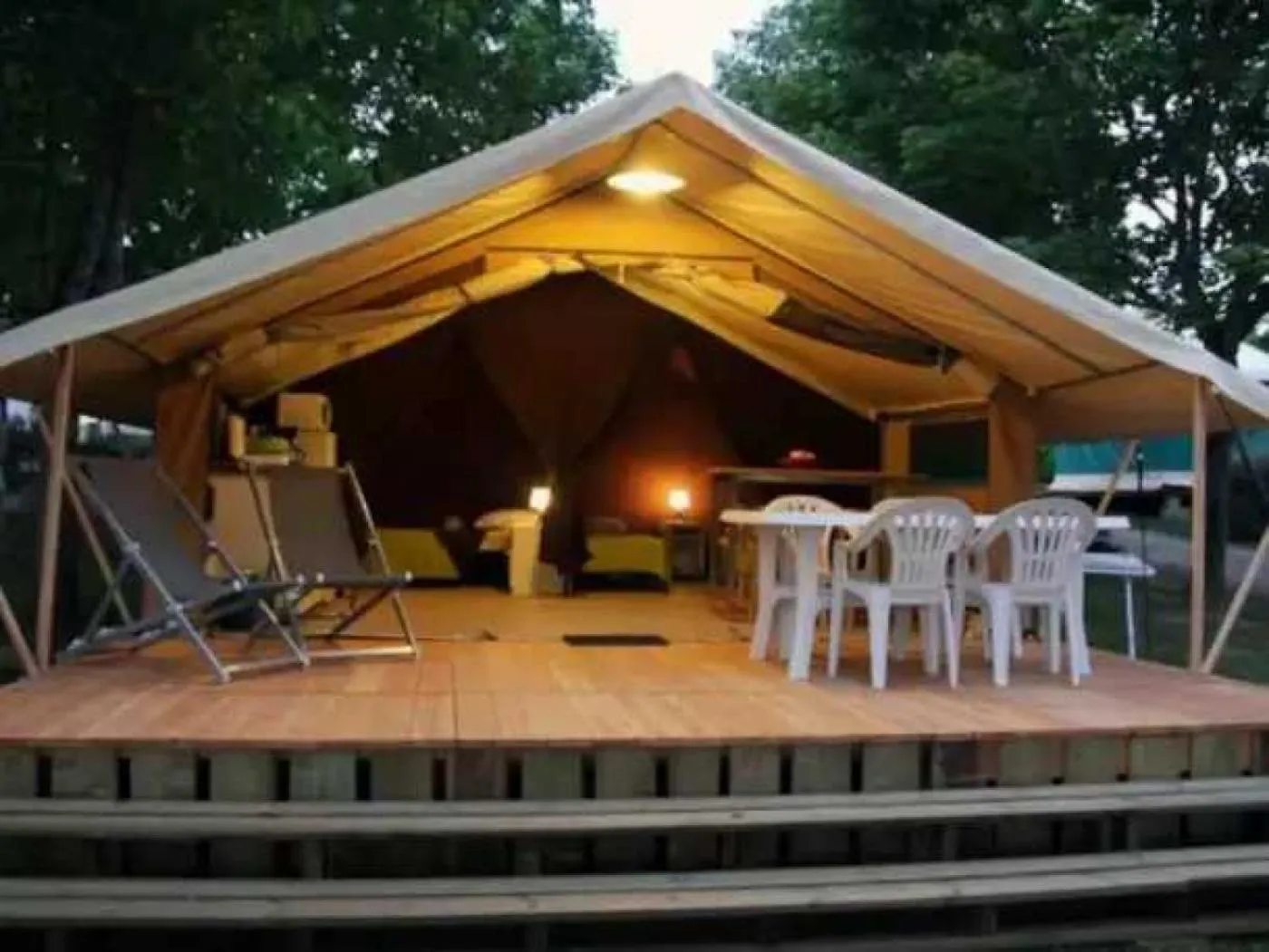 Camping 4 Etoiles - Piscine - Eed0Fi Thégra Frankrig