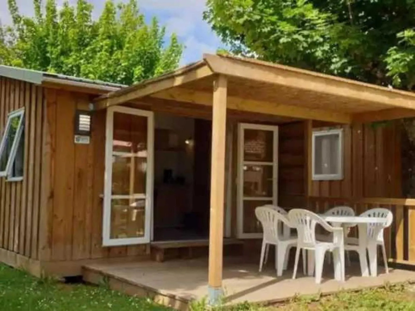 Camping 4 Etoiles - Piscine - Eed0Fi Thégra