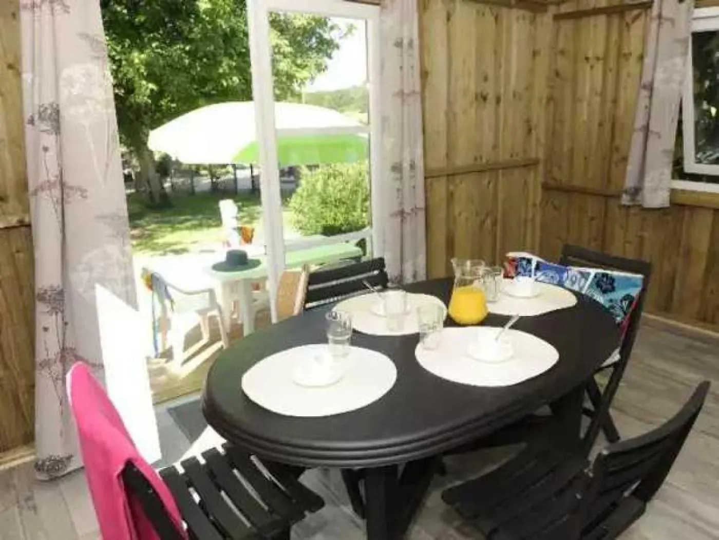Camping 4 Etoiles - Piscine - Eed0Fi Thégra 0*,